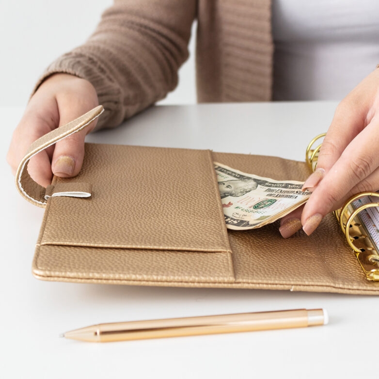 Seeking Financial Independence? Live By These 6 Tips!