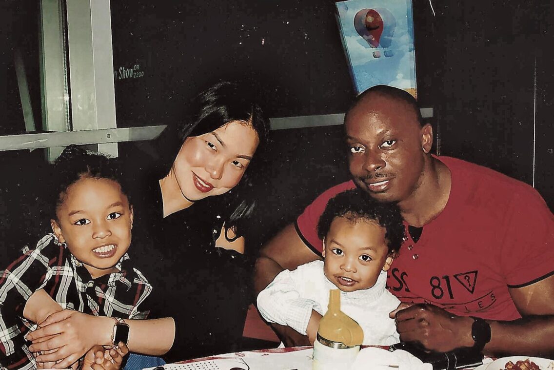 4 Tips For Eating Out With Young Children