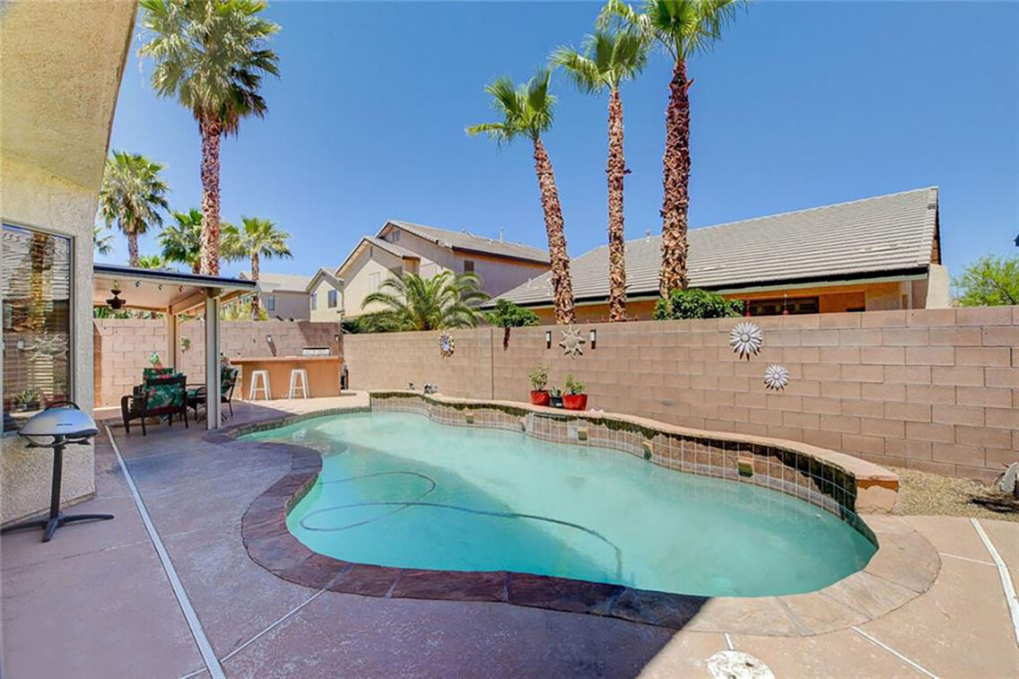 Overcoming The Challenges Of Owning A Pool