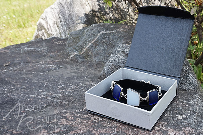 thejewellerypeople.com Blue & White Beach Glass Silver Bracelet