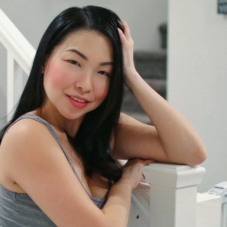 Top Tips For Managing Adult Acne