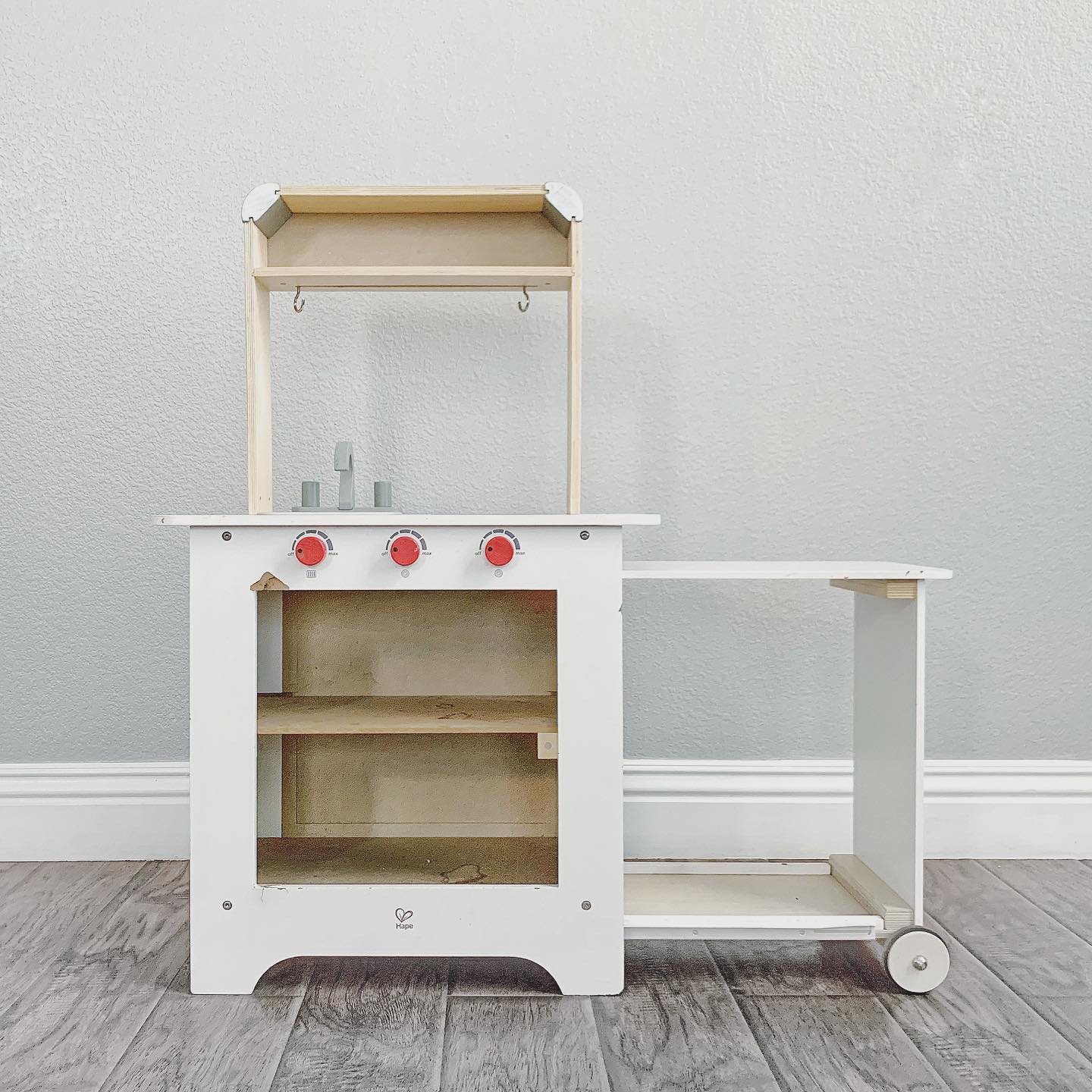 Hape Pretend Play Kitchen - before restoration