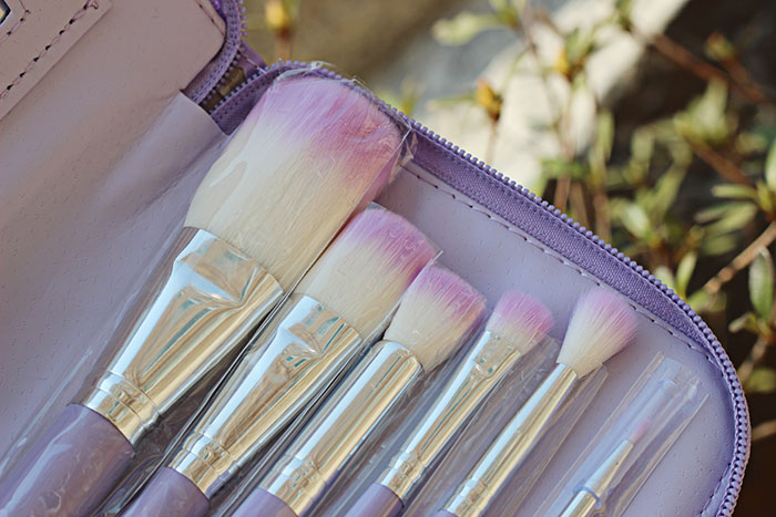 Crown Brushes Review