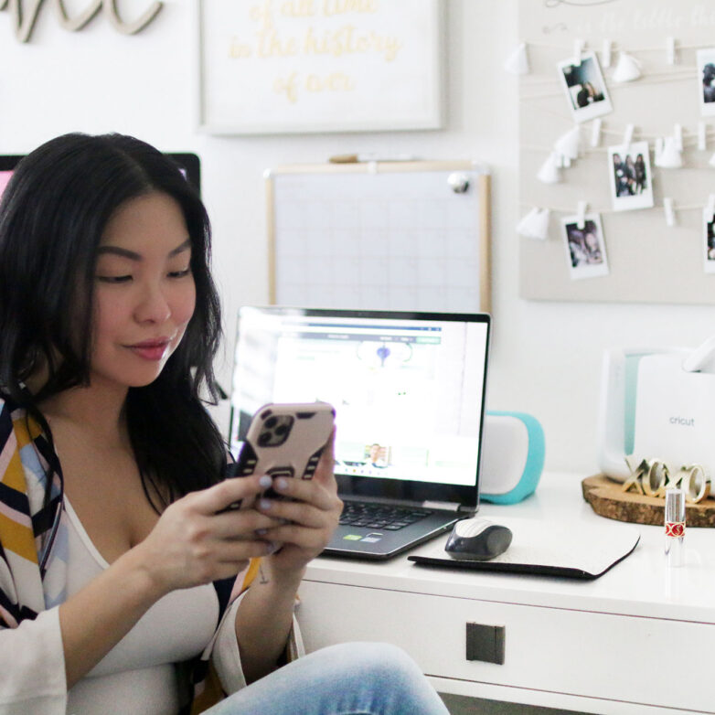 How to Dress as a Professional in the Workplace
