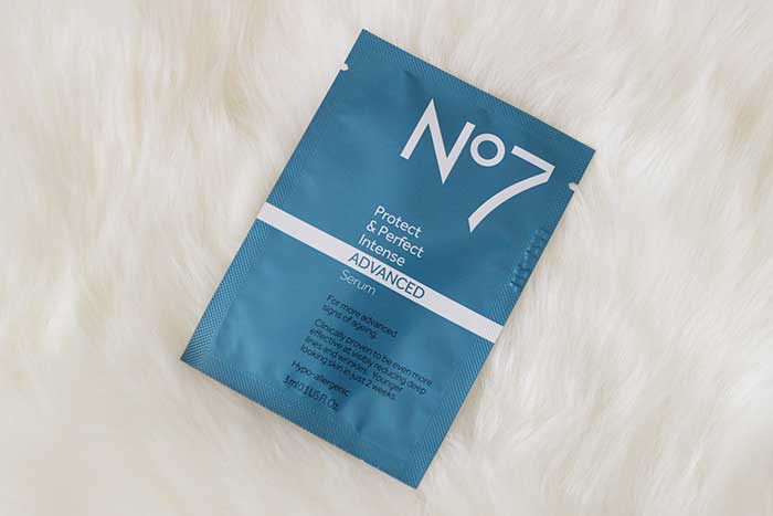 Boots No7 Protect & Perfect Intense ADVANCED