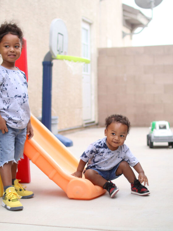 How To Keep The Kids Amused While You Get Some Work Done