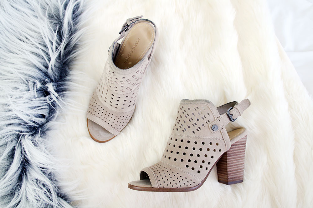 Marc fisher angela sales sandal