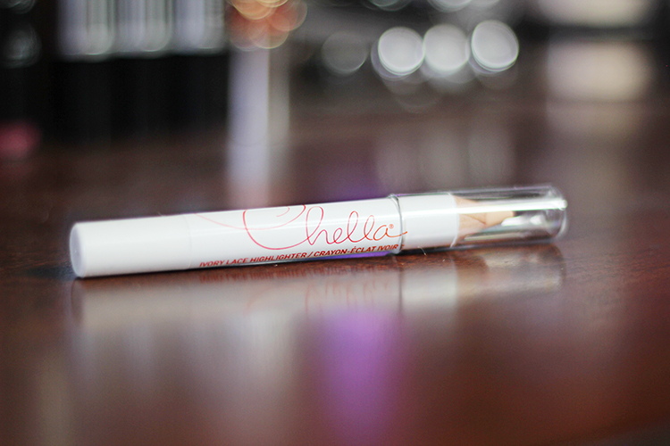 Chella Ivory Lace Highlighter pencil June Ipsy Bag