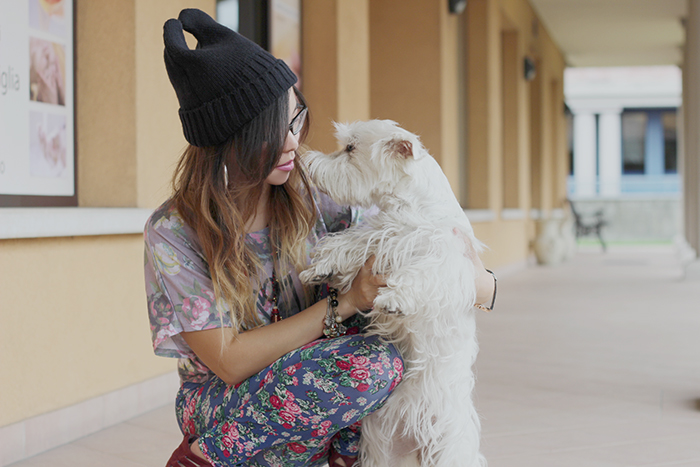Fashion Blogger Angela Ricardo pet dog