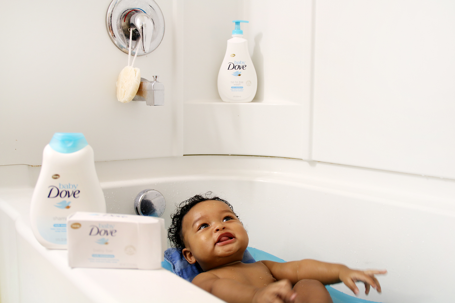 Must-Have Baby Bath Essentials to Keep Your Little One Safe and