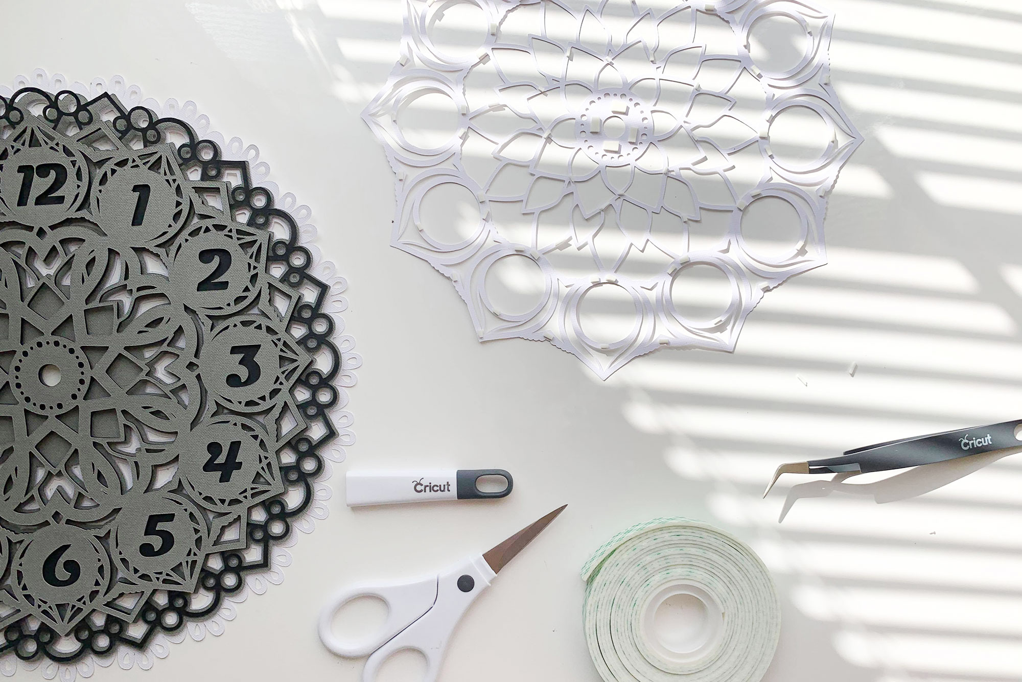 Cricut Layered Mandala Clock Tutorial