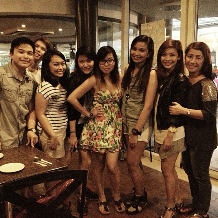 bloggers angela ricardo melle lee sandra ganzo kenneth manalad donna palma rhea bue emil jaranilla