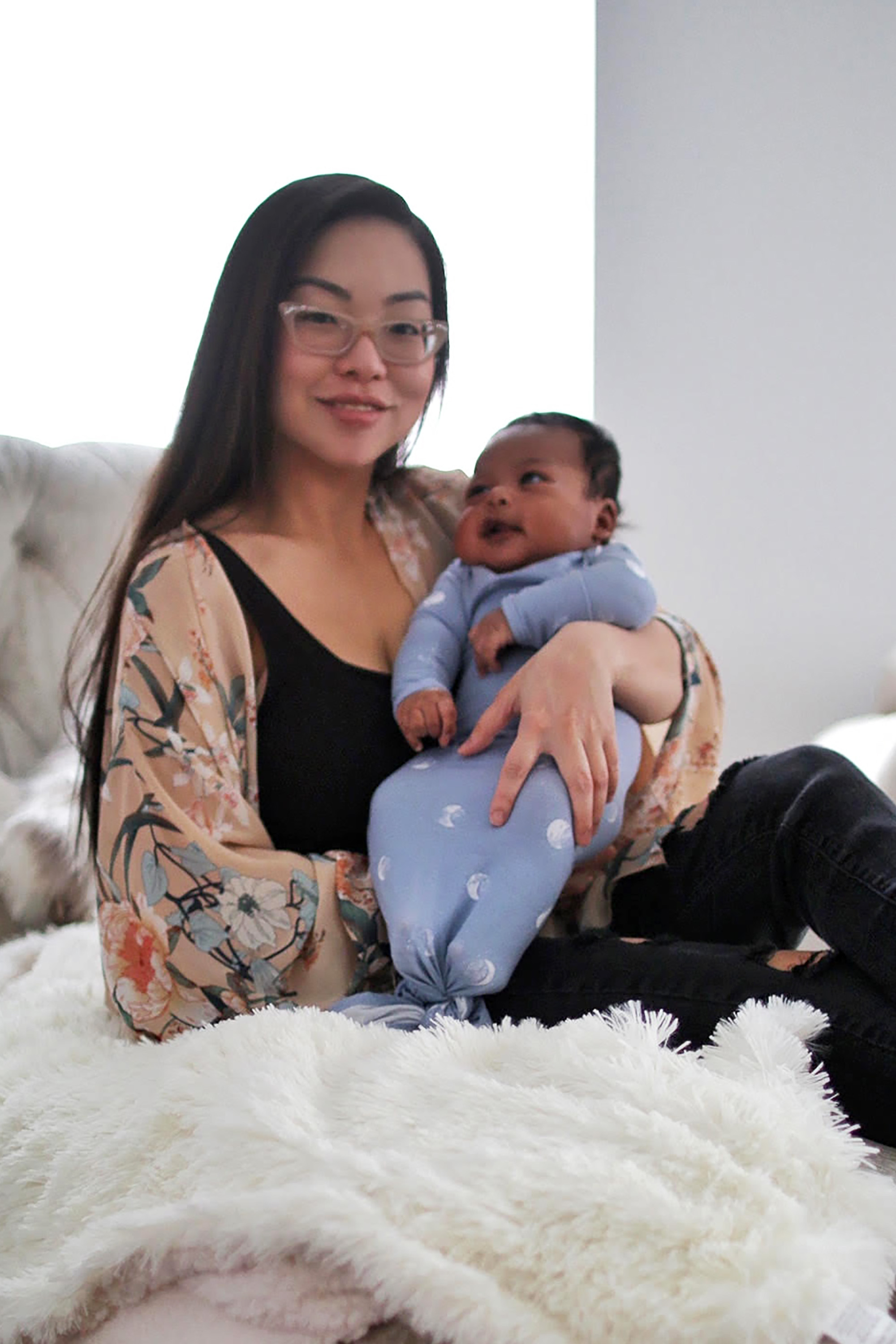 Should you swaddle your newborn hotsell