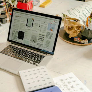 Finishing Touches That Will Make Your Makeup Pop!