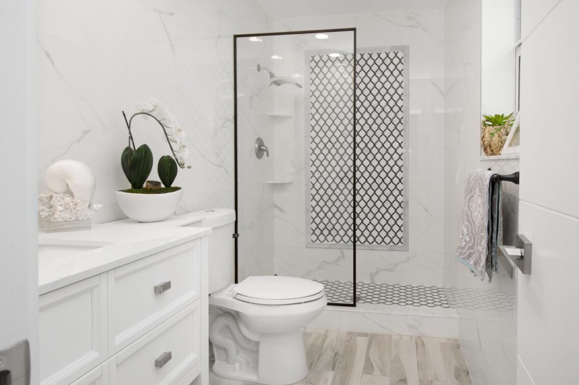 Keep Your Shower Enclosure Feeling Comfortable And Clean