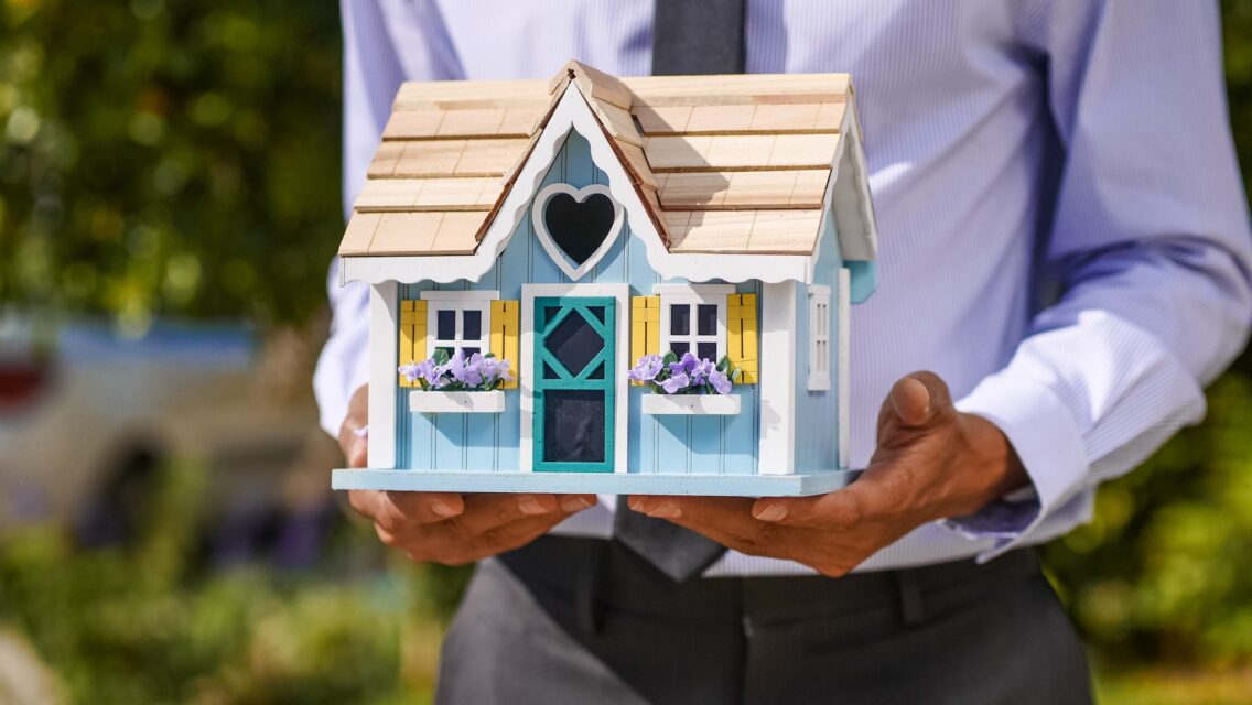 Getting New House Keys? 5 Things to Ask Before You Do!