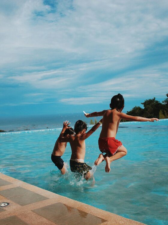 4 Tips for Planning A Pool