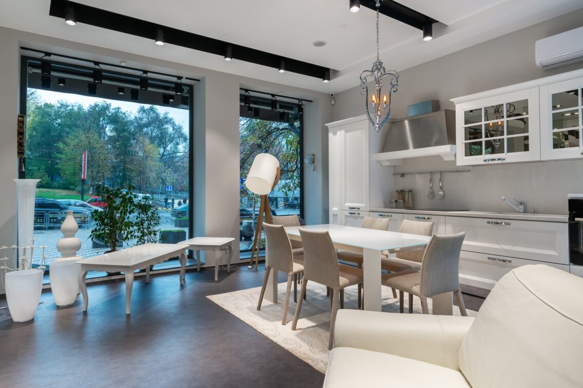 How to Make Your Living Room Feel More Spacious