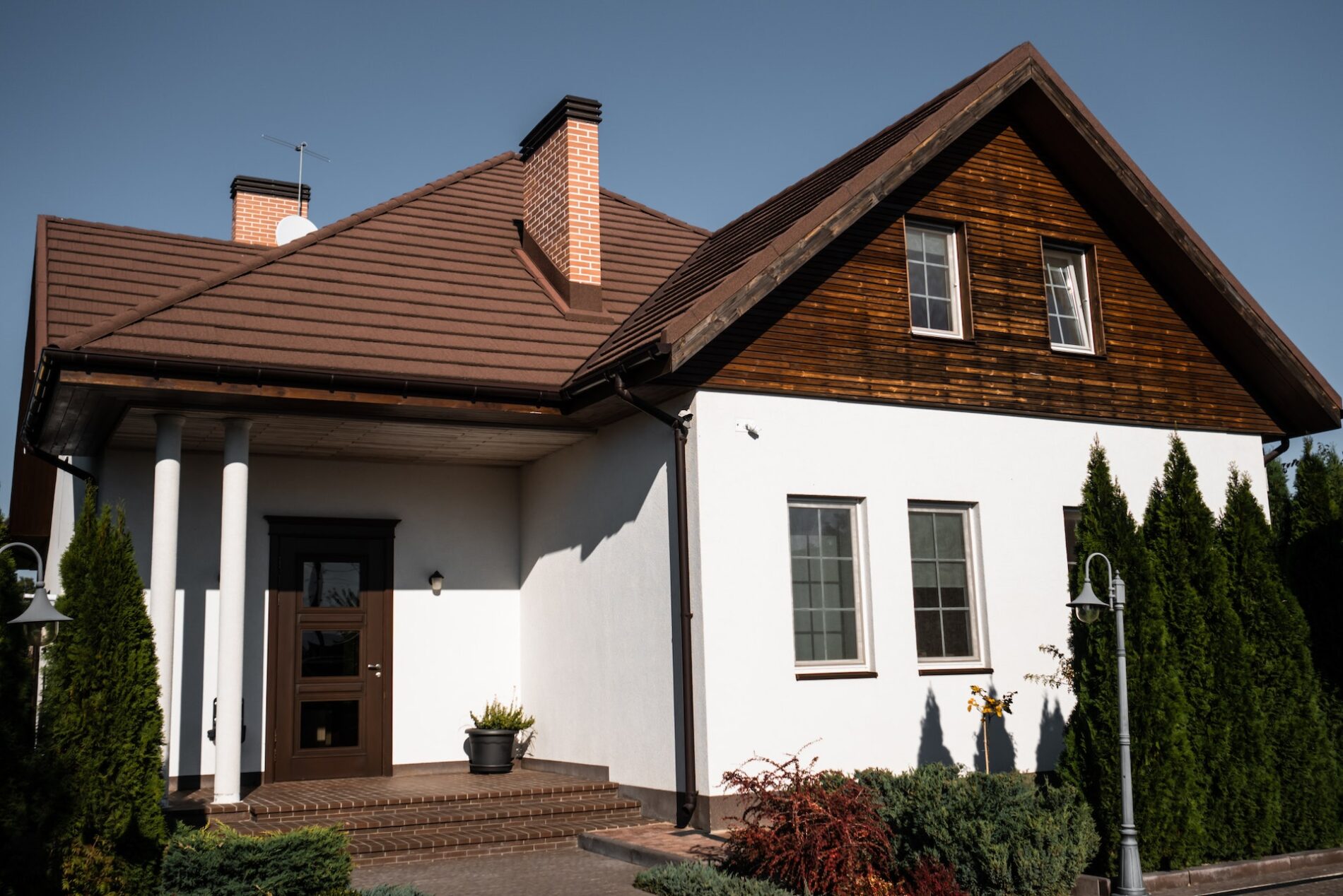 home, house, family home, front yard, curb, curb appeal