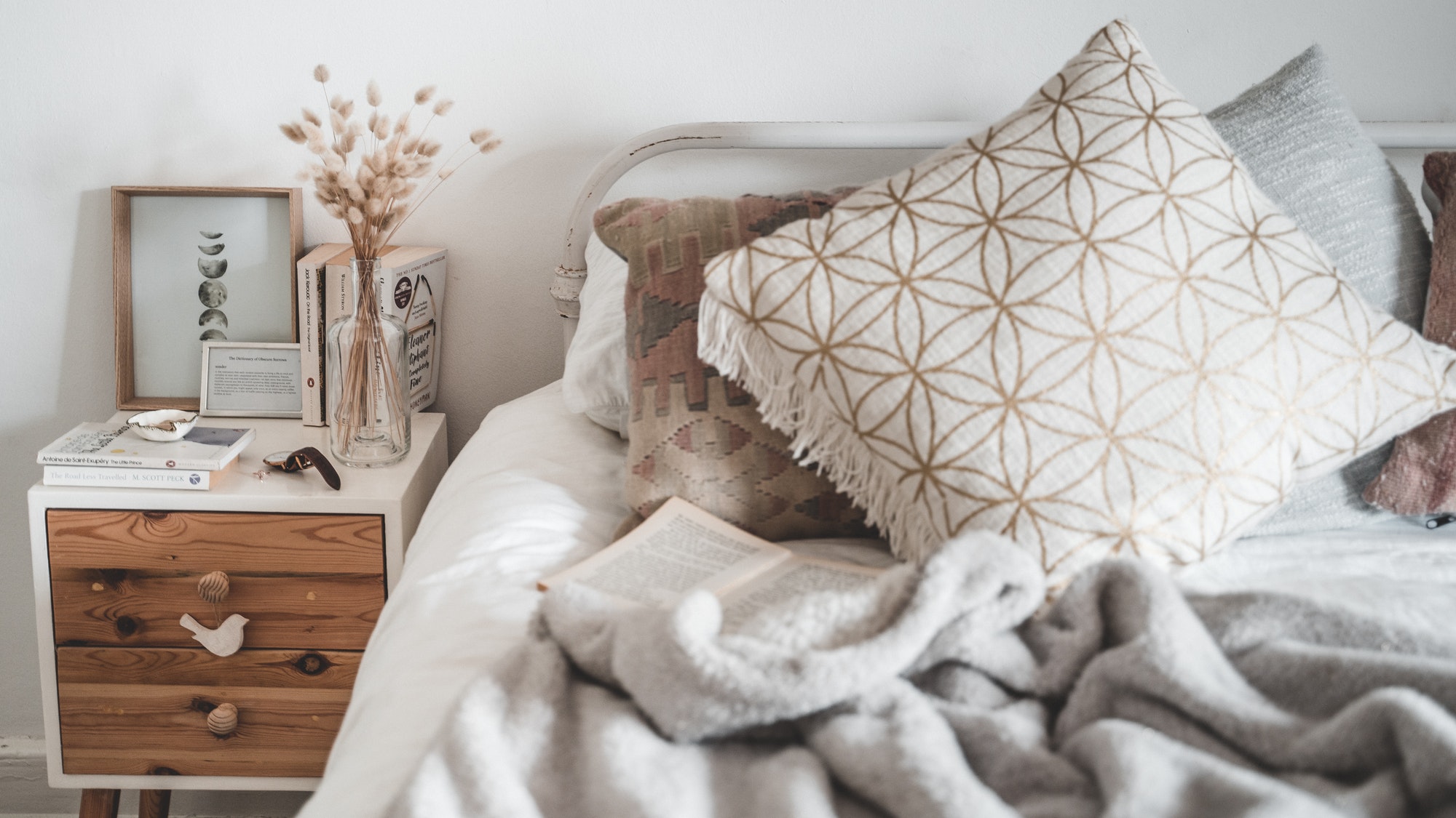 Tips for Designing a Multi-Purpose Guest Bedroom