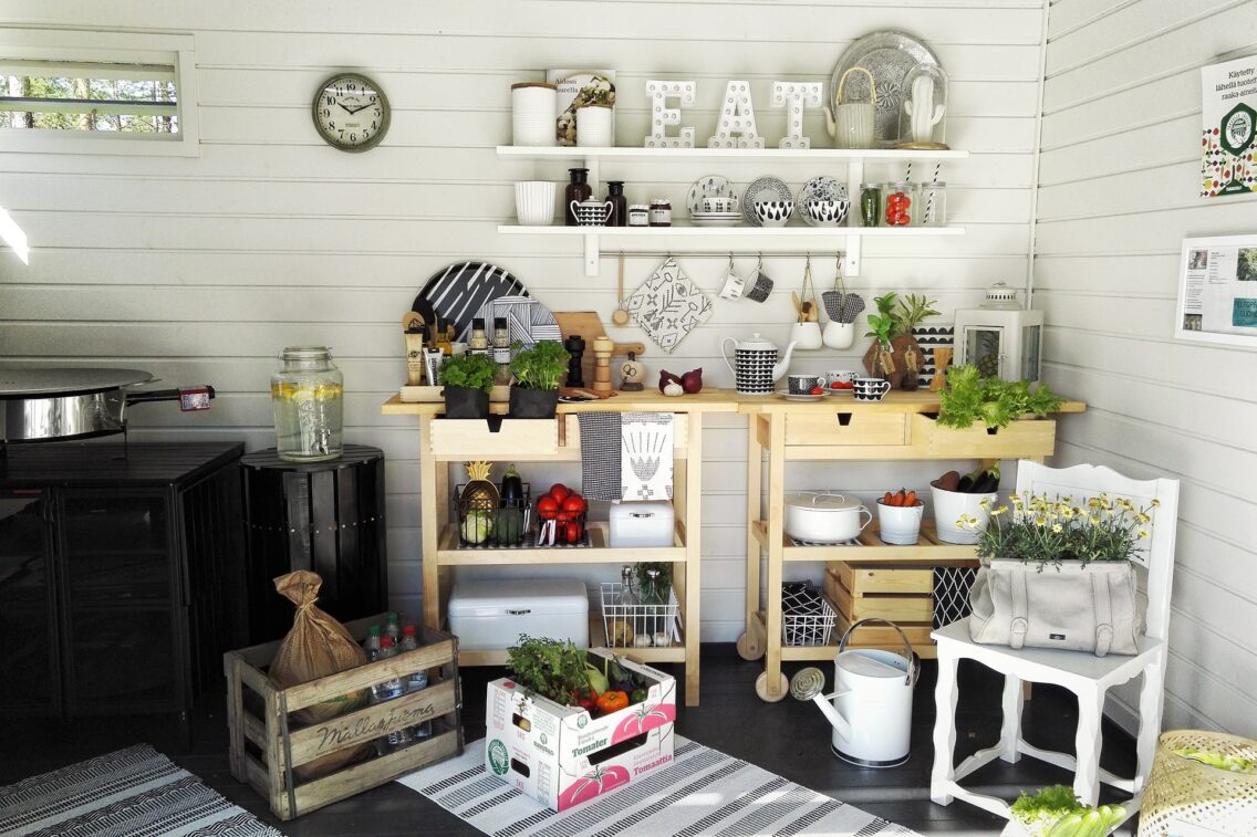 Letting Summer Brighten Your Home Right Up