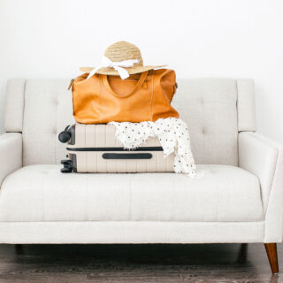 Using The Internet To Save Your Business Money